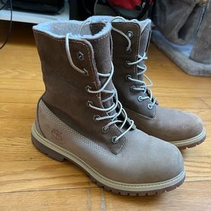 Timberland Women’s Teddy Fleece Fold-Down boots
